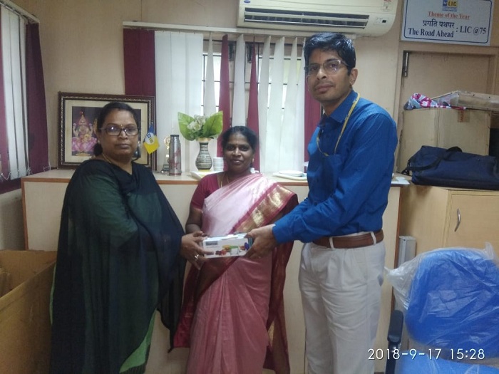 Hearty Congrats to Mrs B.S.Radha Jayalakshmi Direct Agent for completing 10 Lakhs under Jeevan Shanthi